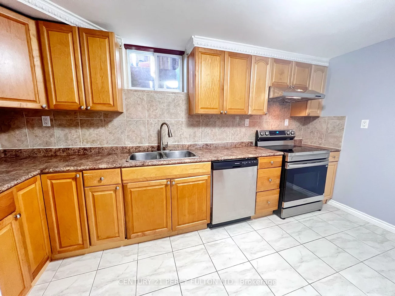 98, Elson, Middlefield, Markham