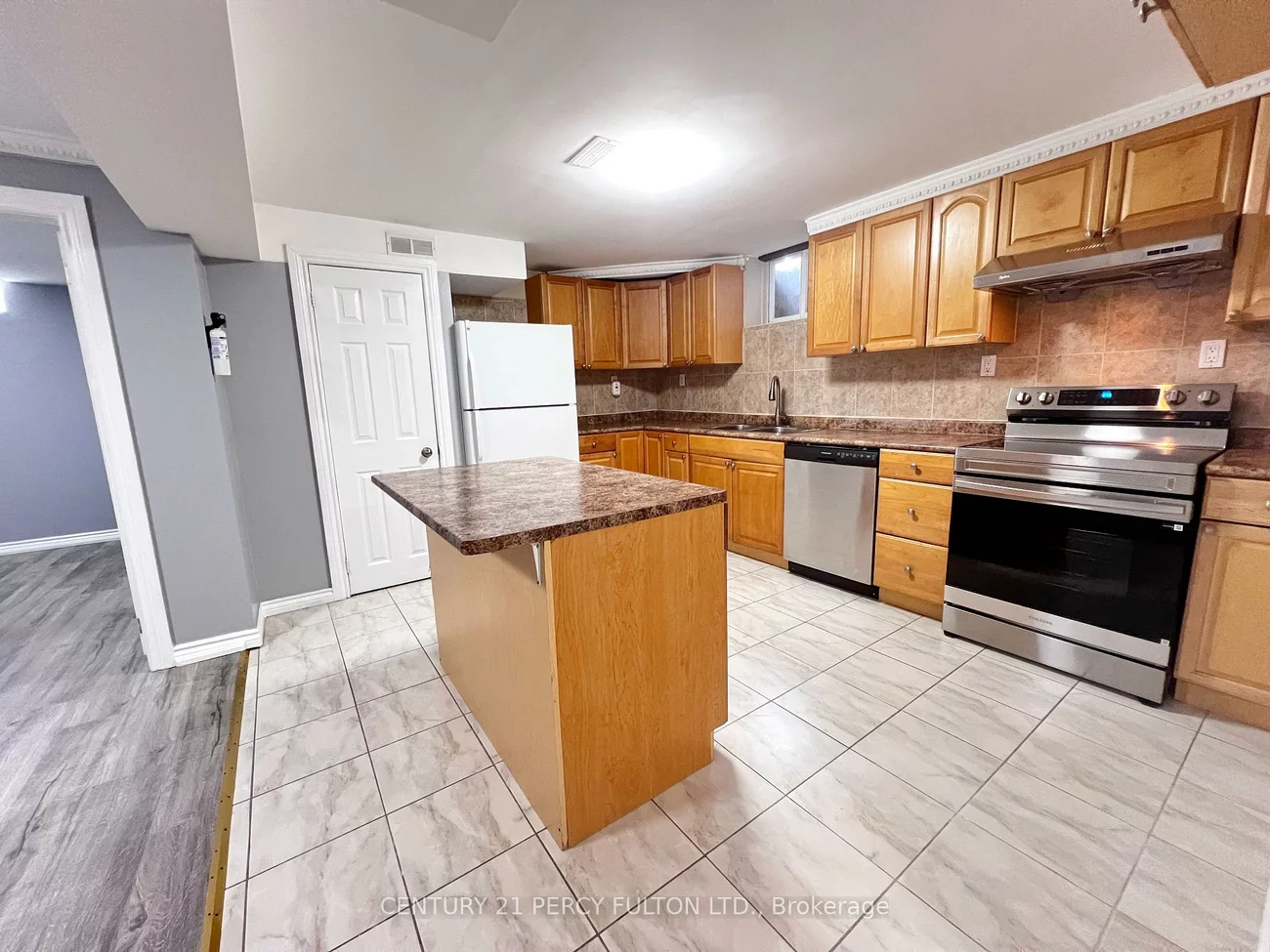98, Elson, Middlefield, Markham