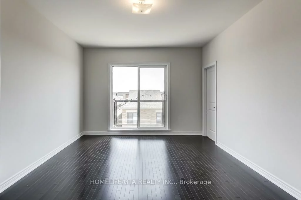 135, Vine Cliff, Victoria Manor-Jennings Gate, Markham
