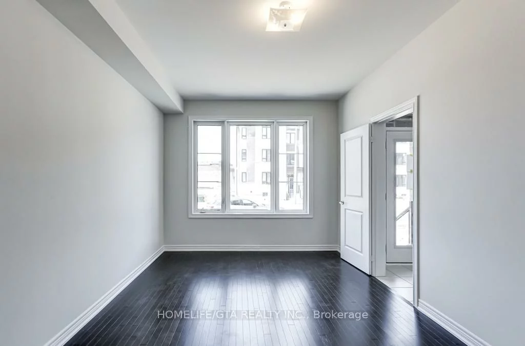 135, Vine Cliff, Victoria Manor-Jennings Gate, Markham