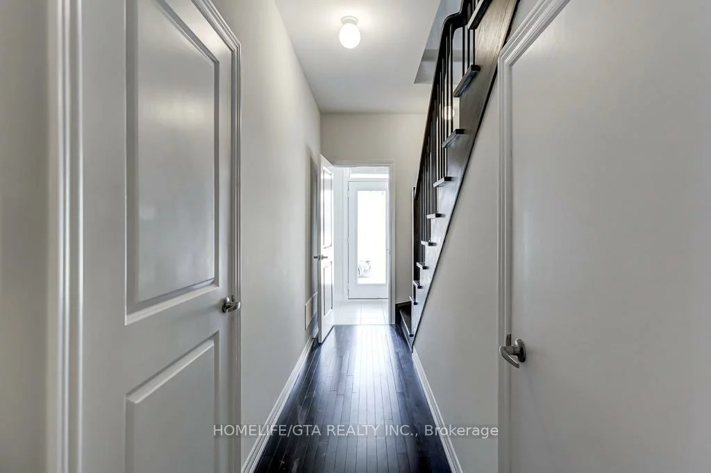 135, Vine Cliff, Victoria Manor-Jennings Gate, Markham