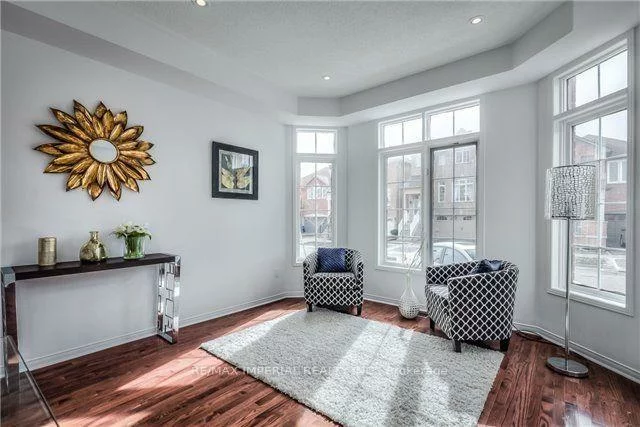 232, Madison Heights, Berczy, Markham