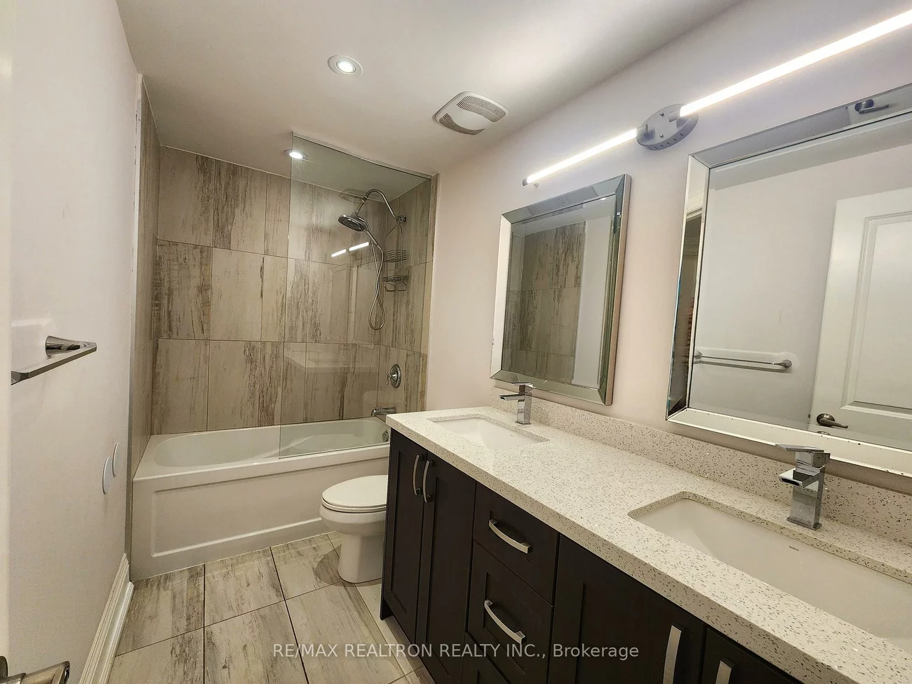 207, Bayview Fairways, Bayview Fairway-Bayview Country Club Estates, Markham