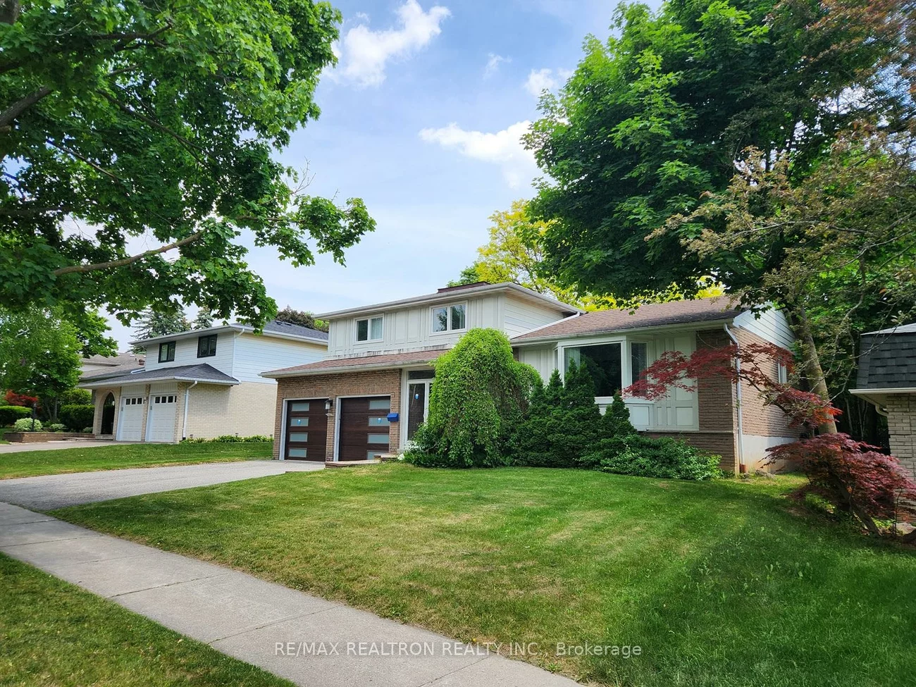 207, Bayview Fairways, Bayview Fairway-Bayview Country Club Estates, Markham