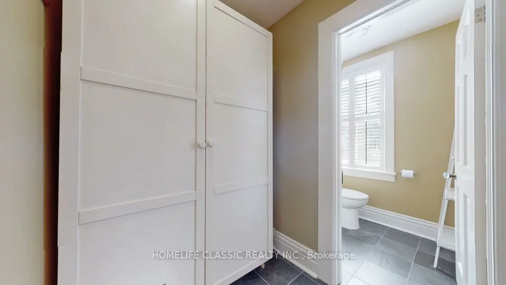 104, John, Thornhill, Markham