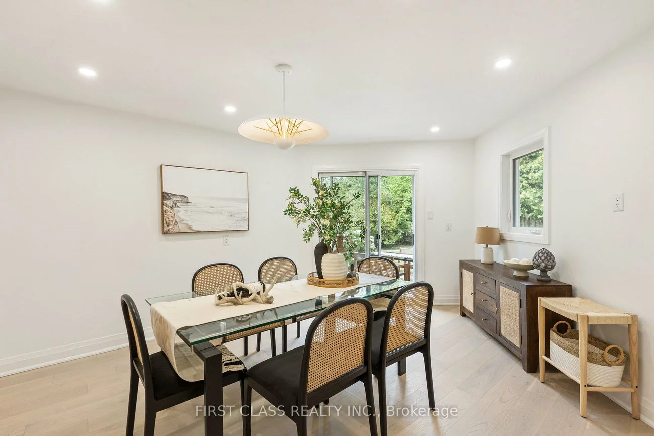 679, Village, Unionville, Markham