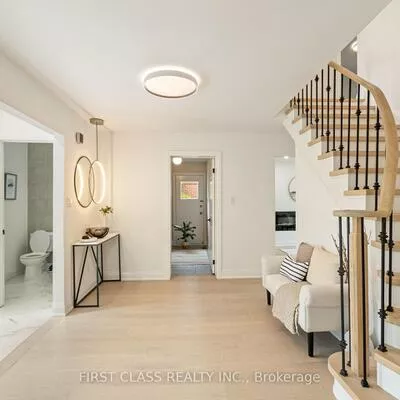 679, Village, Unionville, Markham