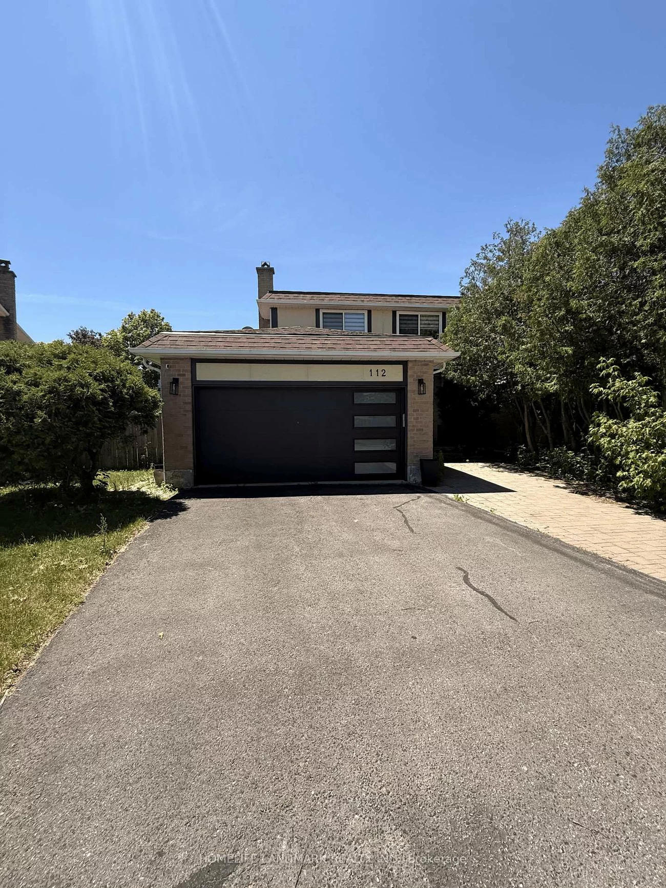 112, Holm, Aileen-Willowbrook, Markham