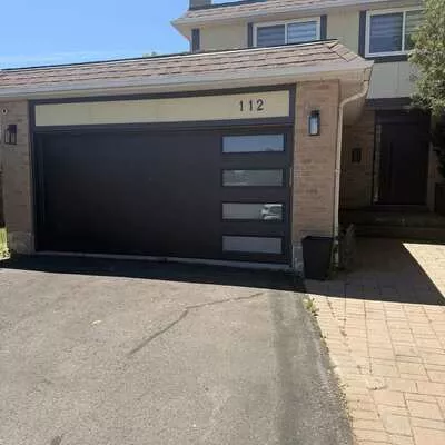 112, Holm, Aileen-Willowbrook, Markham