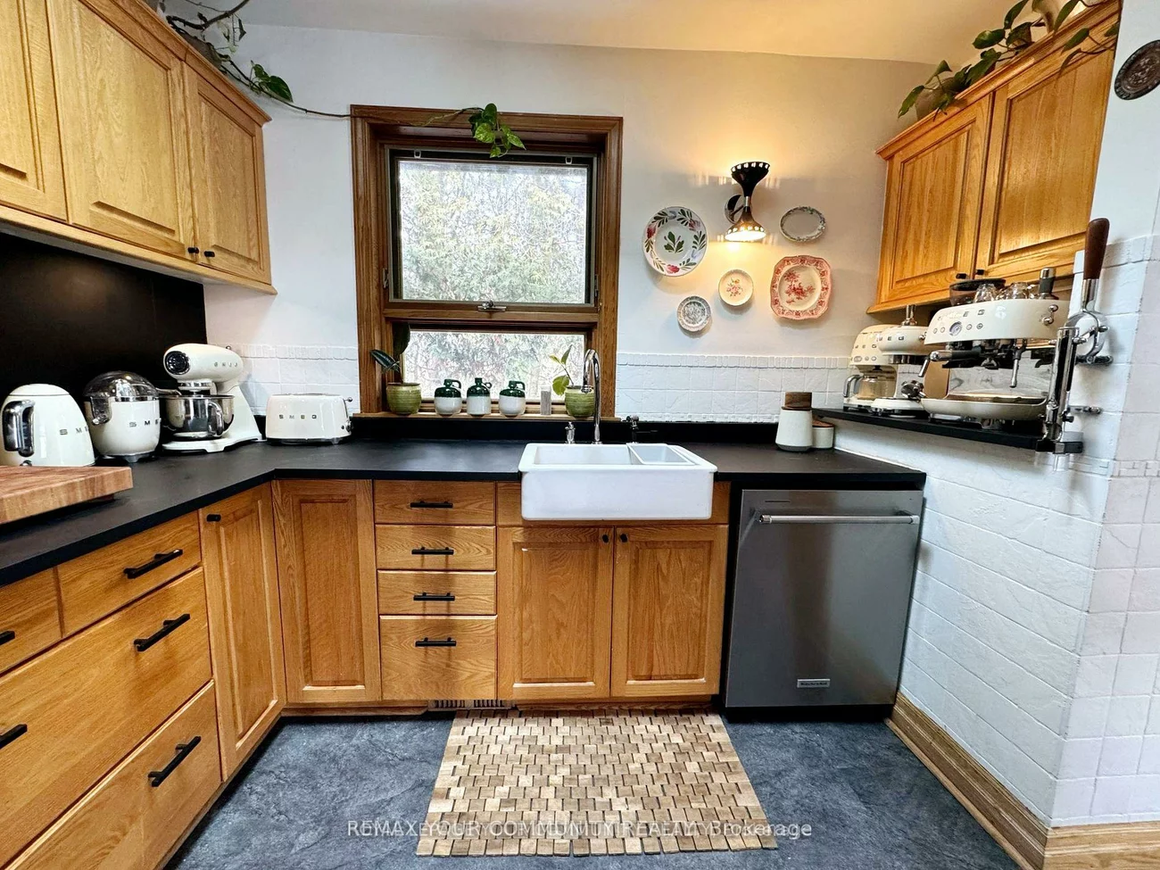 10, Fredericton, Markham Village, Markham