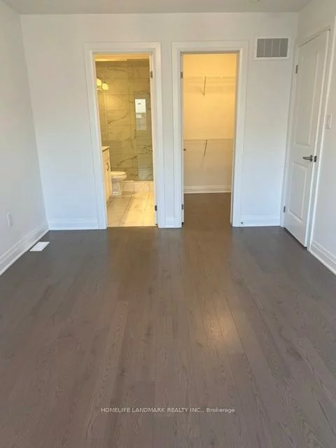 7, Wisla, Markham Village, Markham