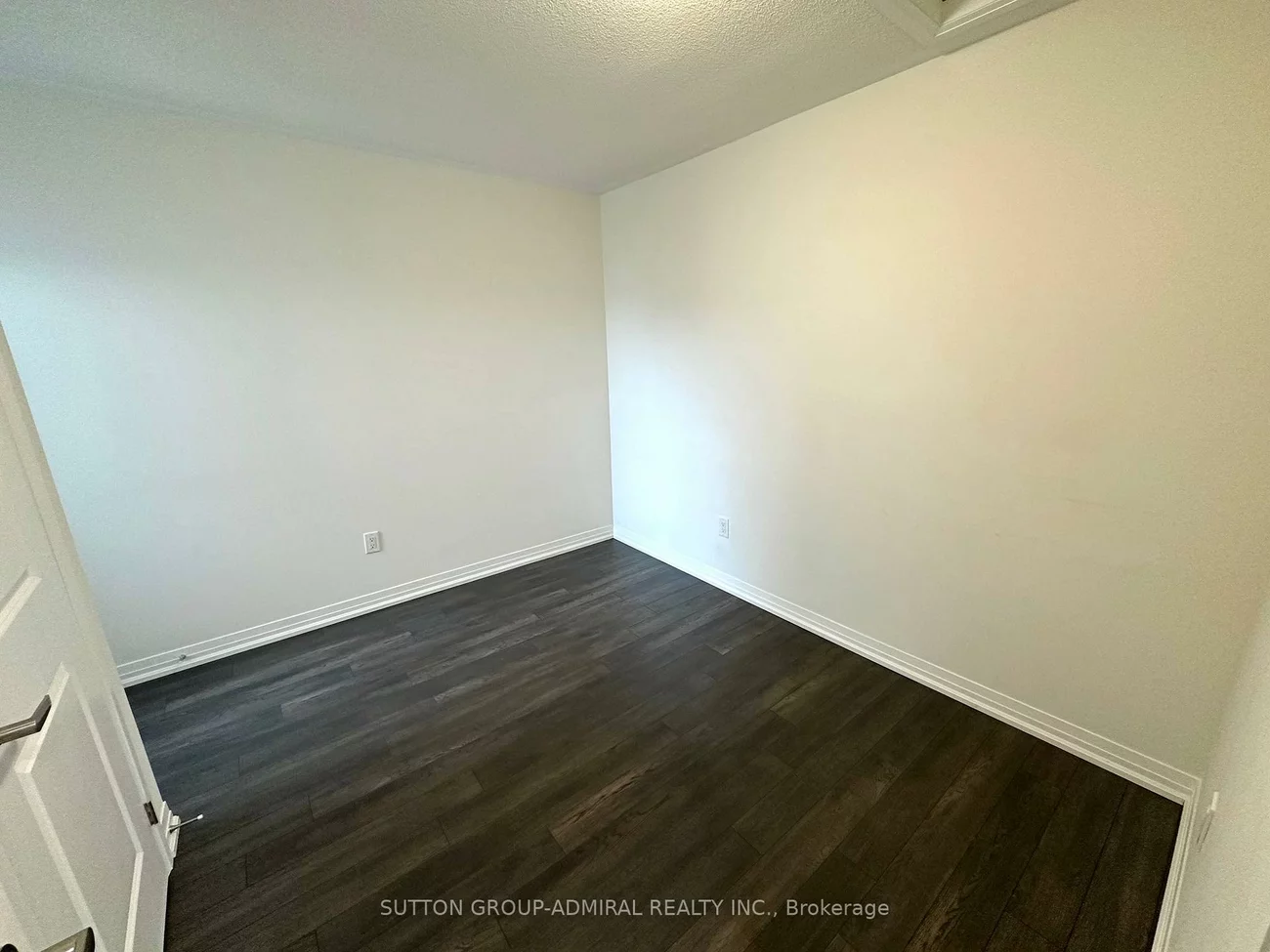 11, Saigen, Cedar Grove, Markham