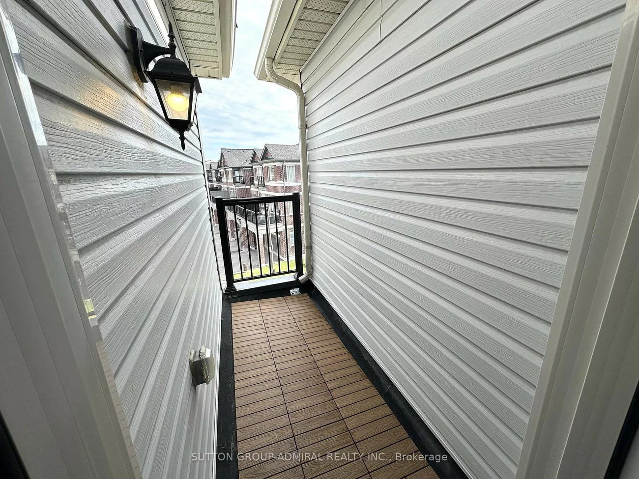 11, Saigen, Cedar Grove, Markham