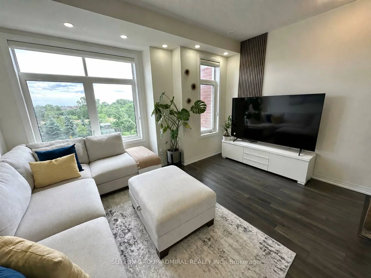 11, Saigen, Cedar Grove, Markham