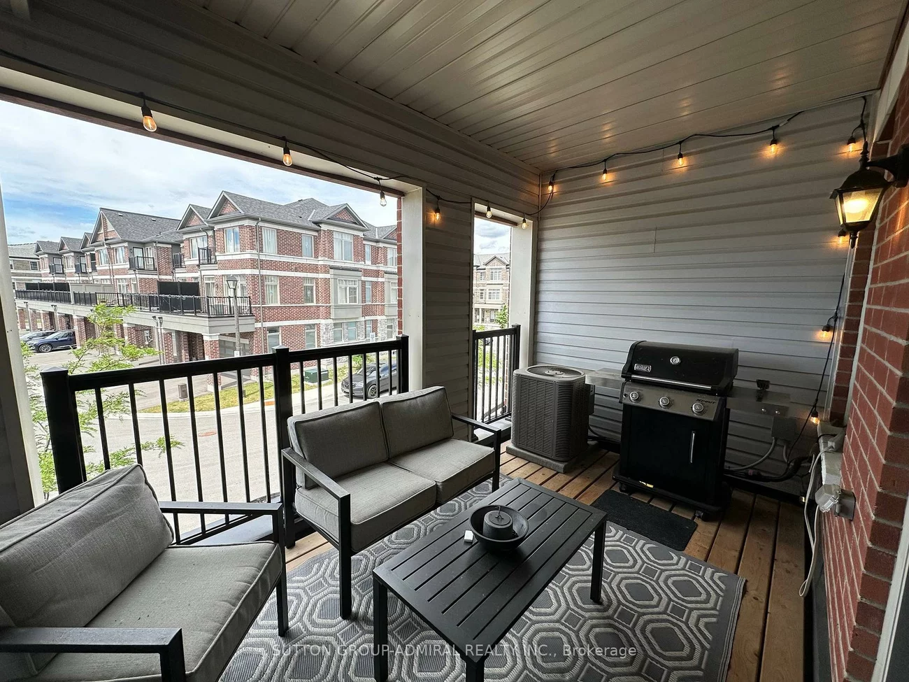 11, Saigen, Cedar Grove, Markham