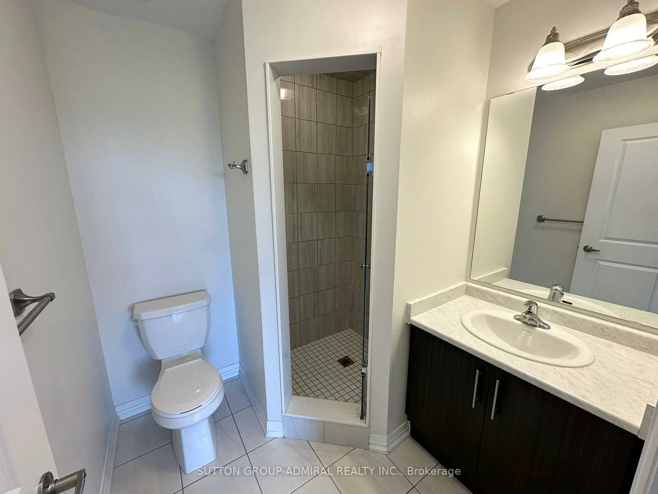 11, Saigen, Cedar Grove, Markham