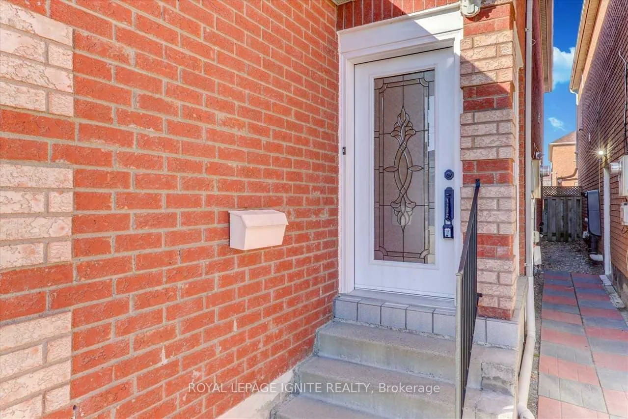 69, Kruger, Middlefield, Markham