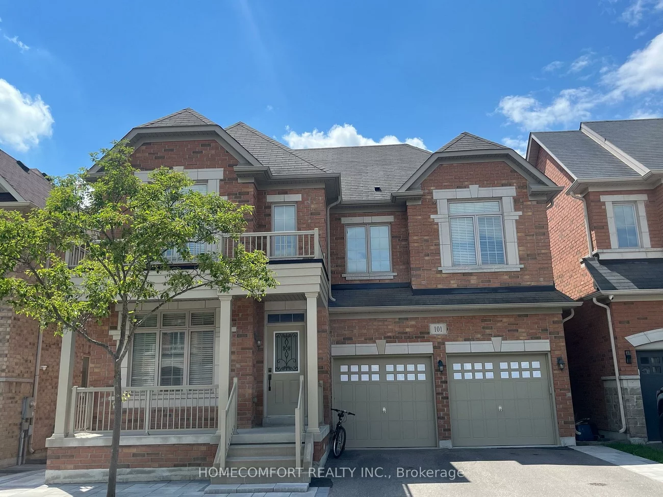 101, Hua Du, Berczy, Markham