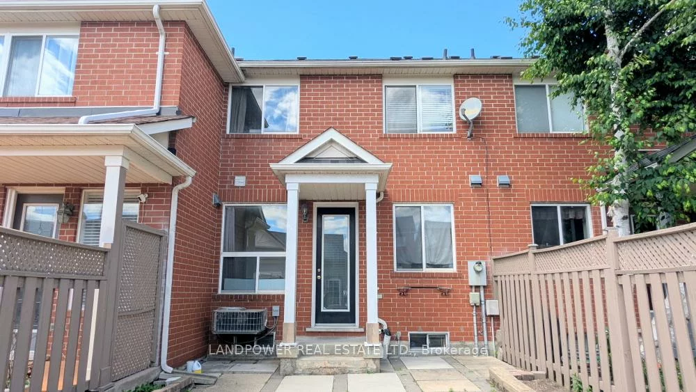 81, White's Hill, Cornell, Markham