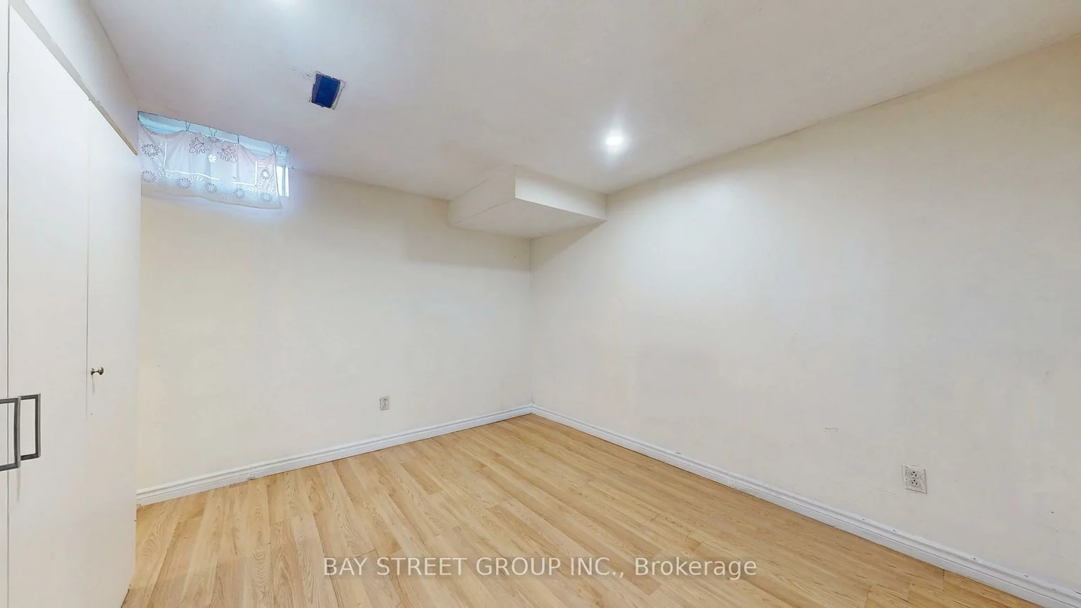 49, Pepperell, Milliken Mills West, Markham