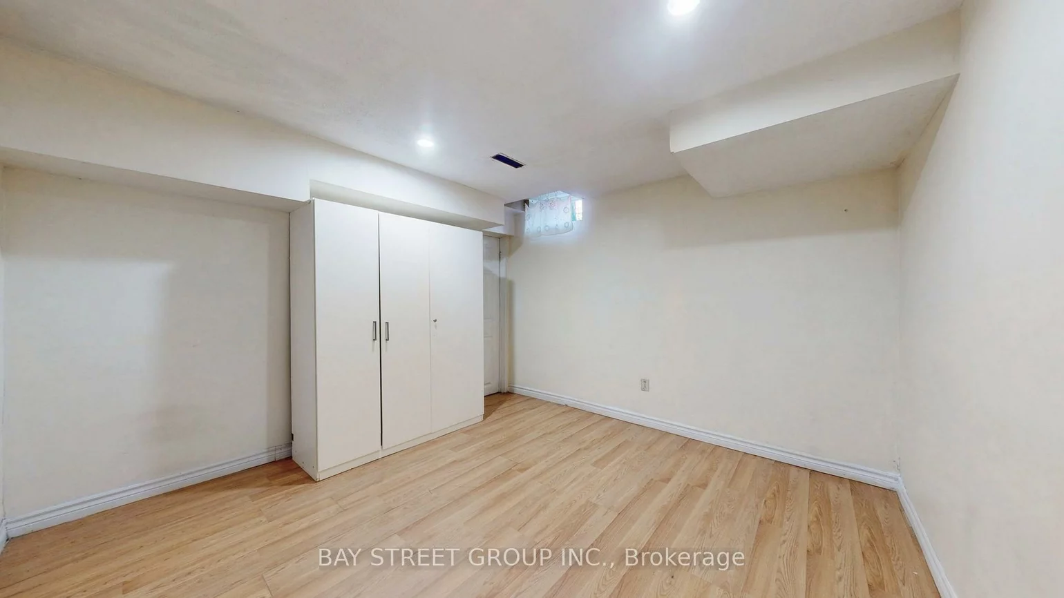 49, Pepperell, Milliken Mills West, Markham