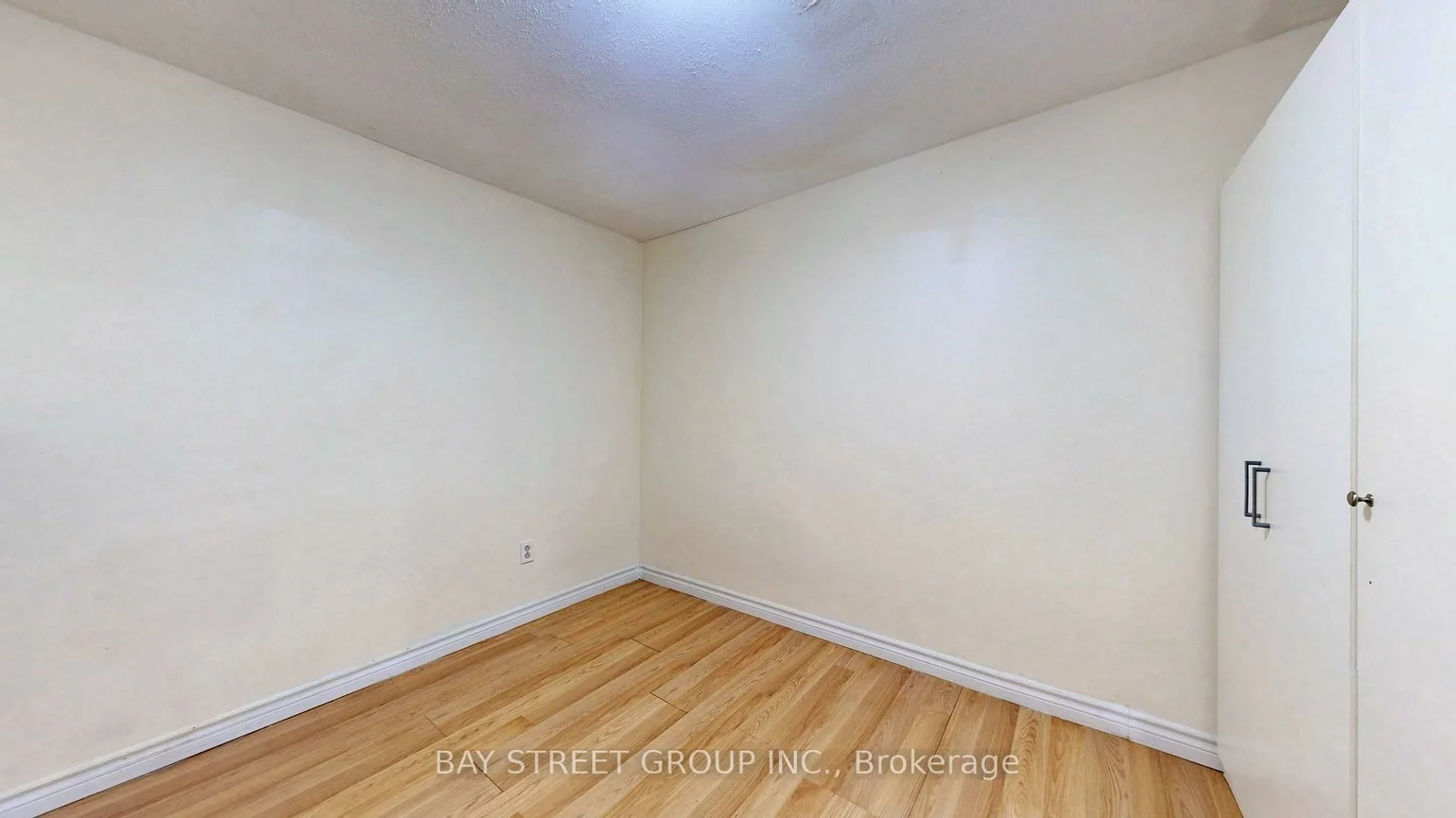 49, Pepperell, Milliken Mills West, Markham