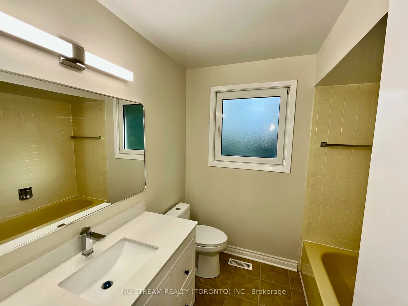 45, Emmeloord, Unionville, Markham