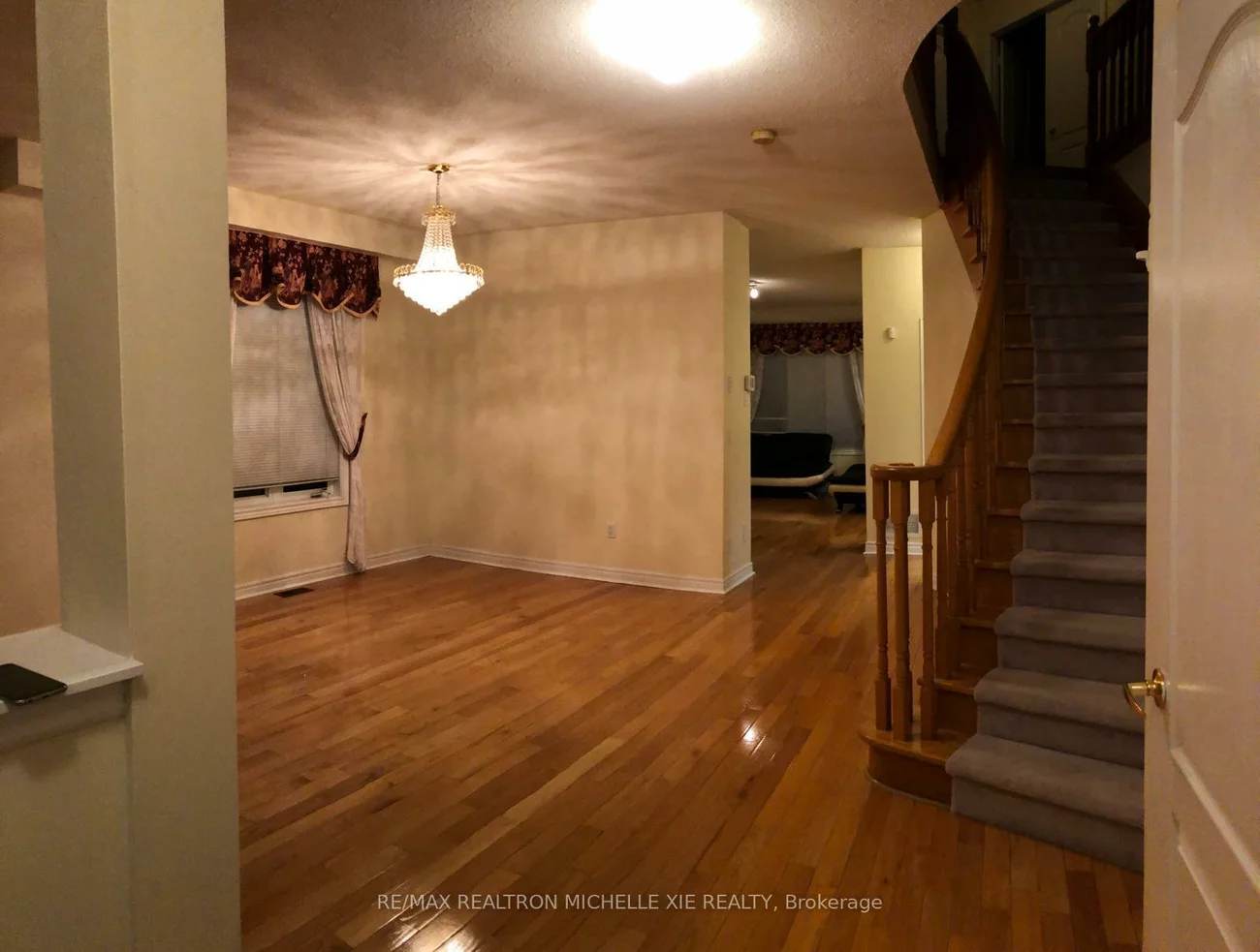 28, Bartlett, Cachet, Markham