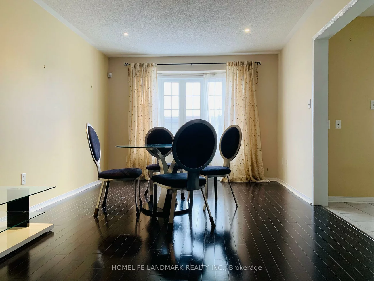 275, White's Hill, Cornell, Markham