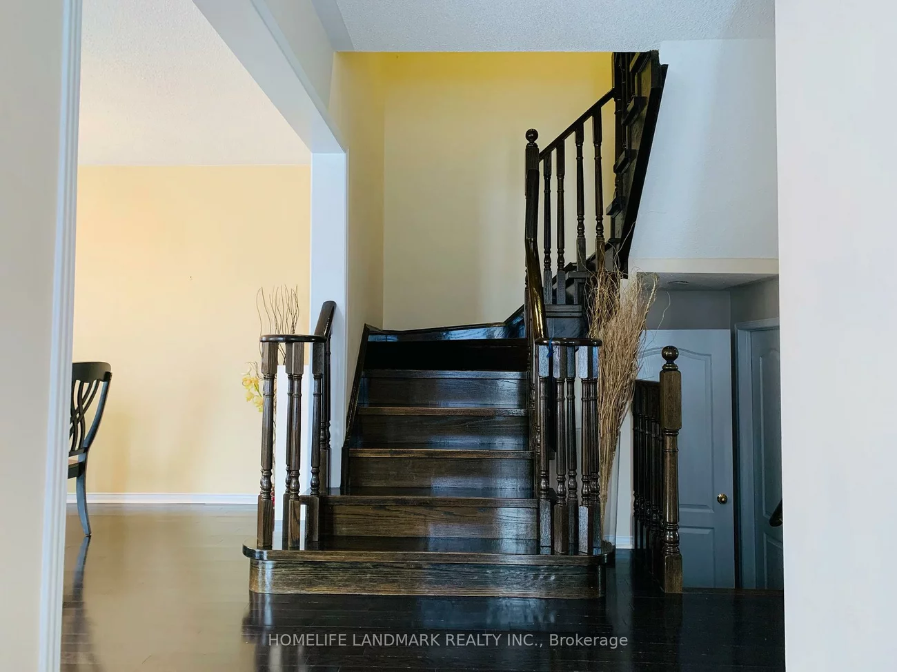 275, White's Hill, Cornell, Markham