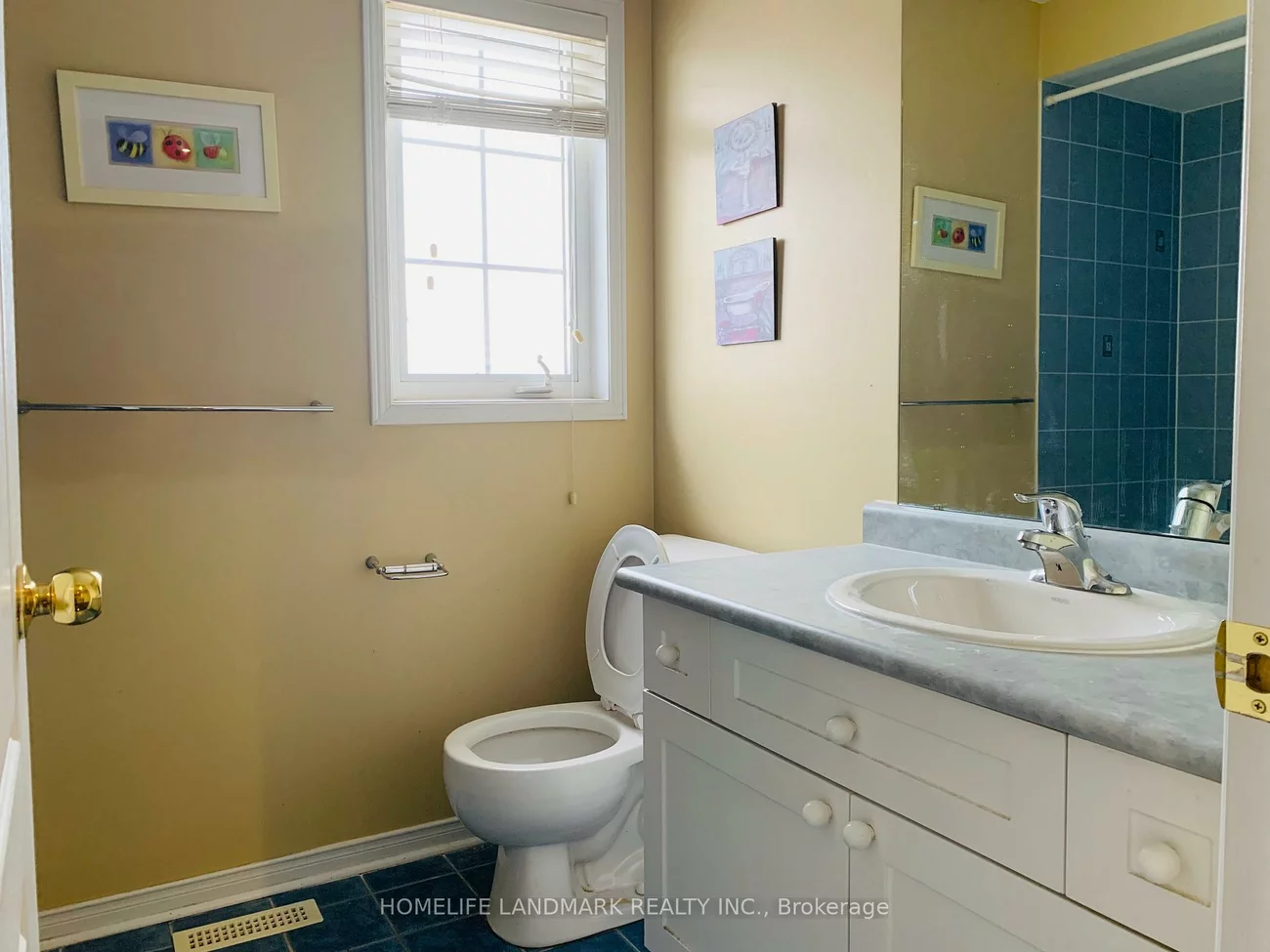 275, White's Hill, Cornell, Markham
