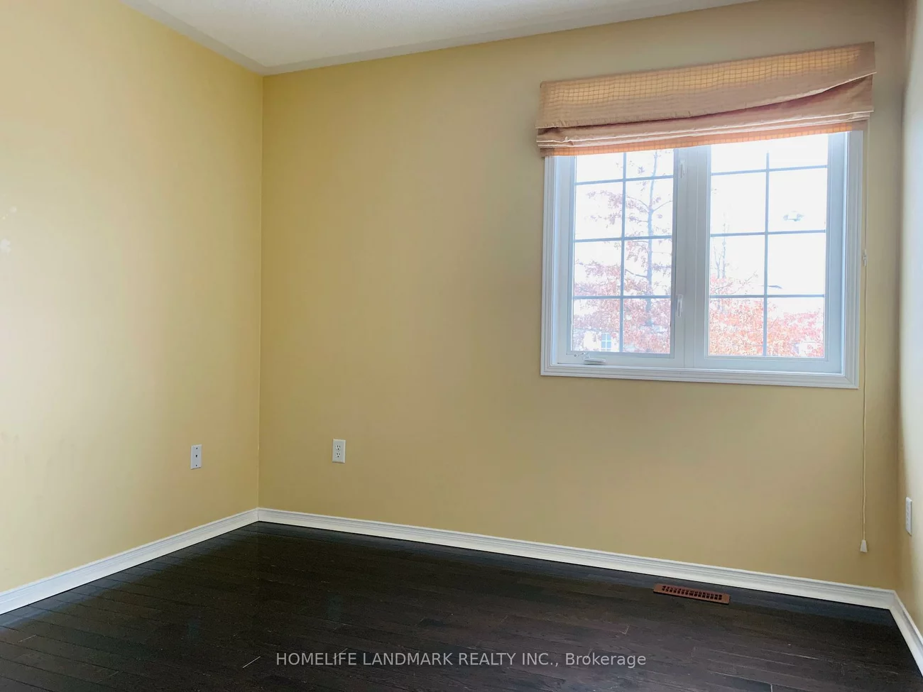 275, White's Hill, Cornell, Markham