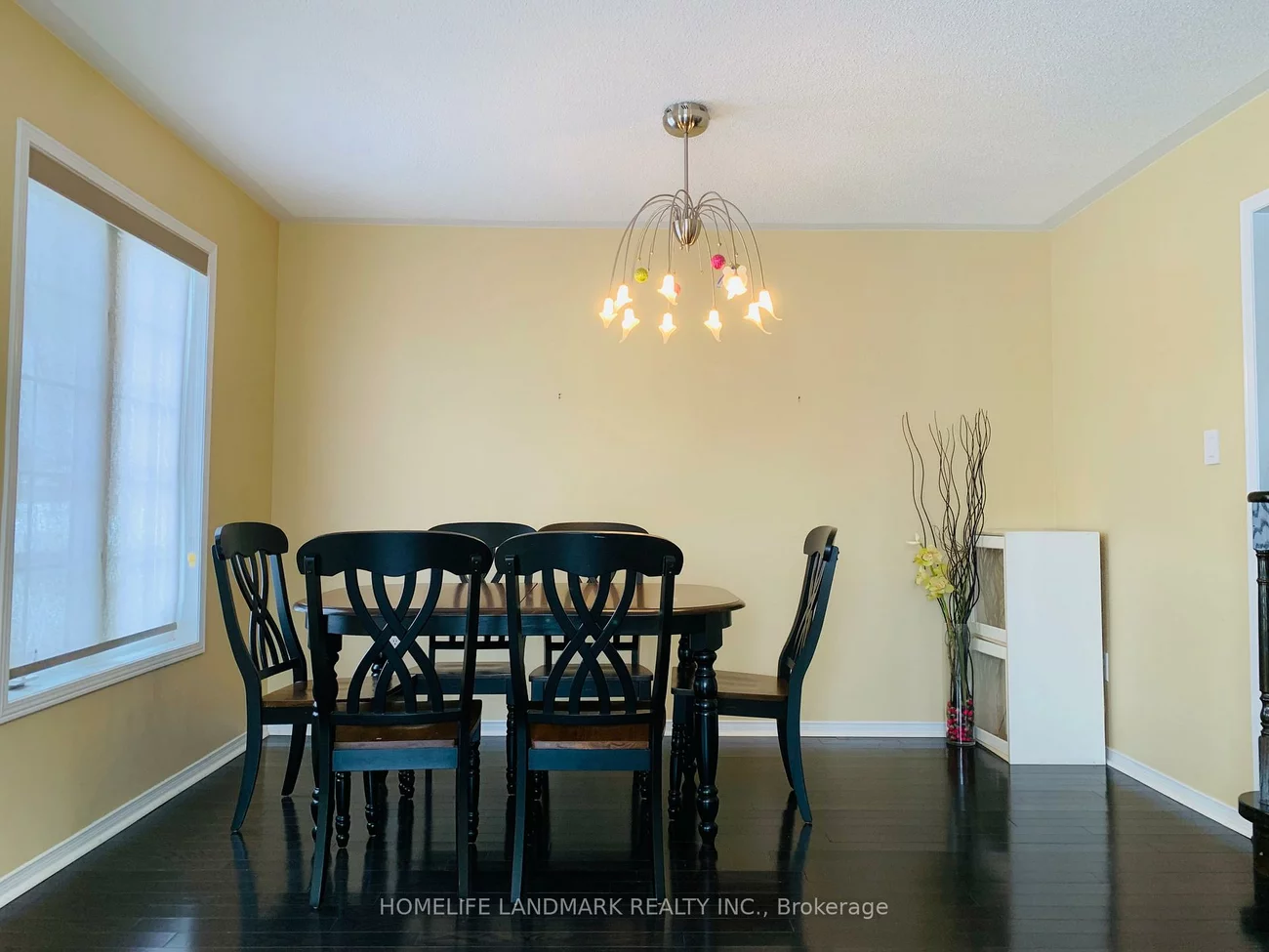 275, White's Hill, Cornell, Markham