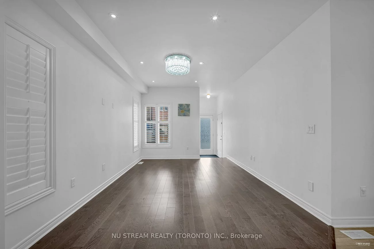 17, Greenery, Cornell, Markham