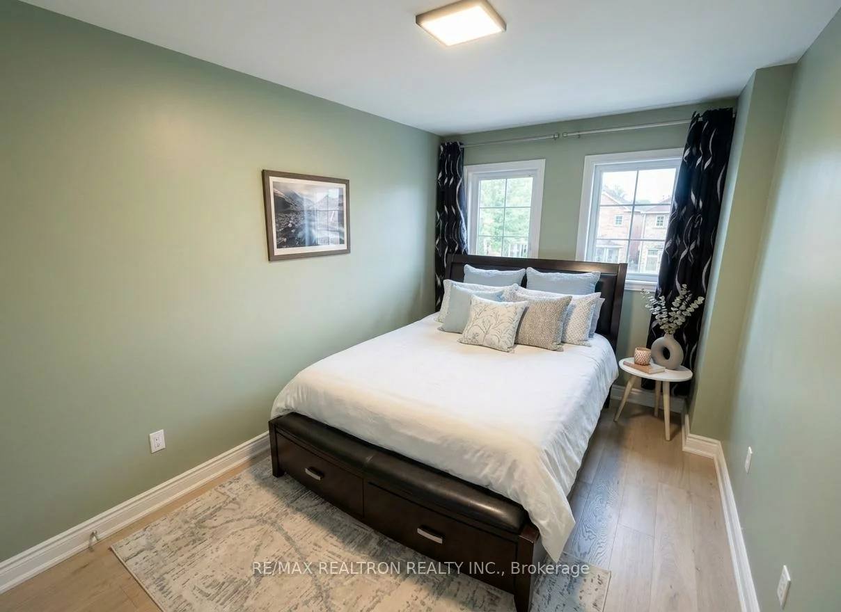 93, Apollo, Middlefield, Markham