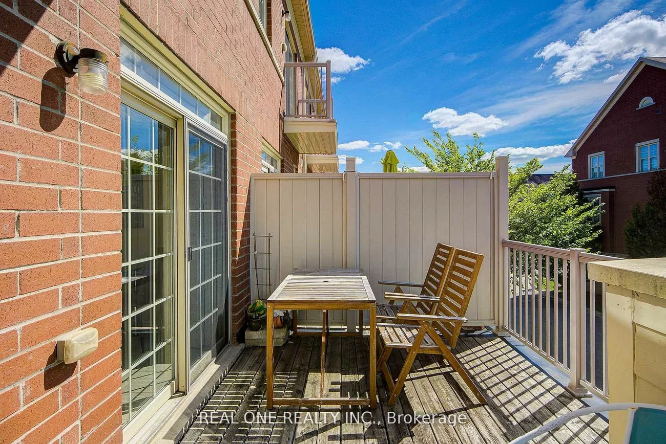 9, Ruskov, Cathedraltown, Markham