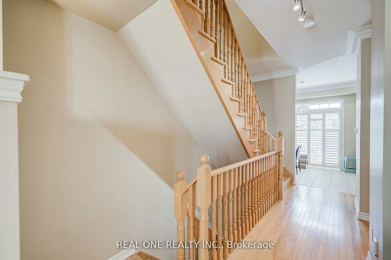 9, Ruskov, Cathedraltown, Markham
