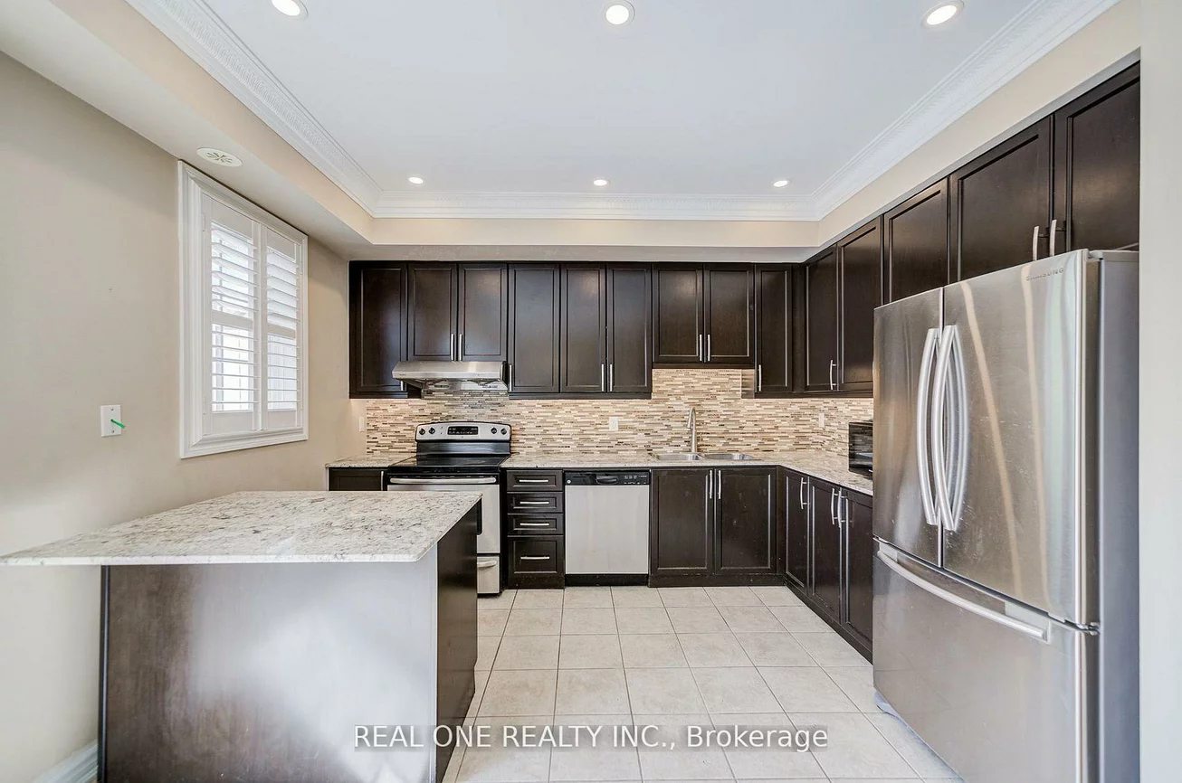 9, Ruskov, Cathedraltown, Markham