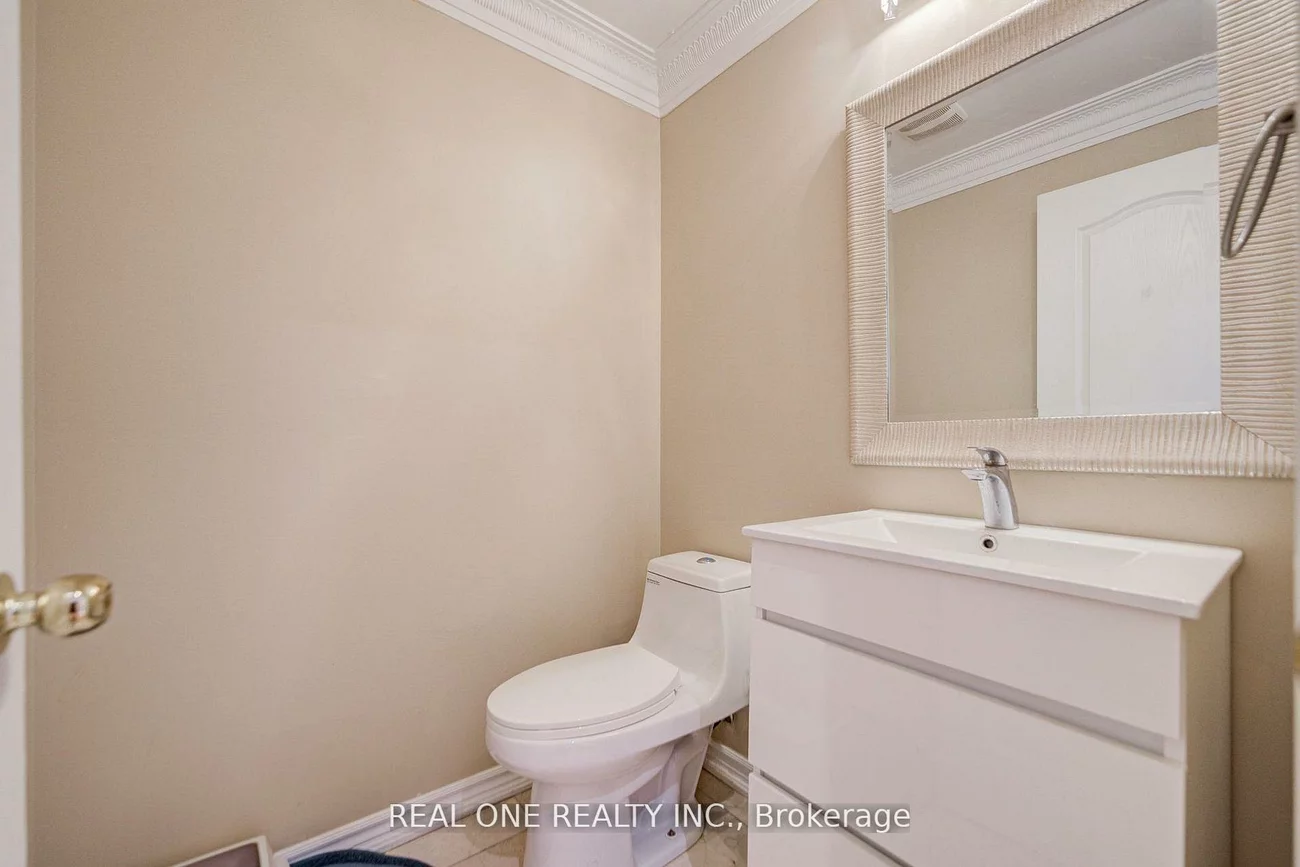9, Ruskov, Cathedraltown, Markham