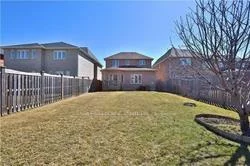 218, Helen, Village Green-South Unionville, Markham