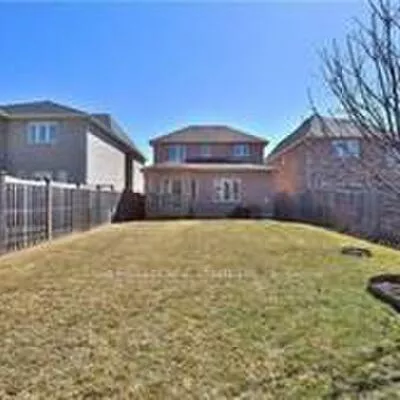218, Helen, Village Green-South Unionville, Markham