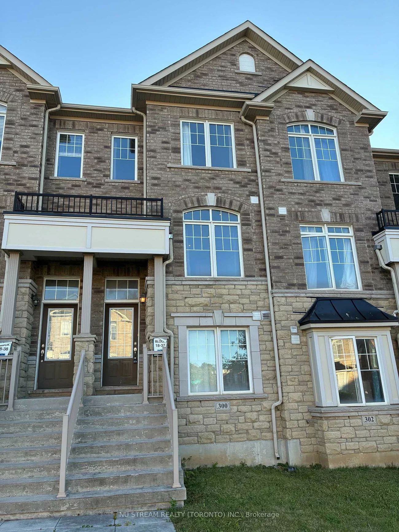 300, Delray, Greensborough, Markham