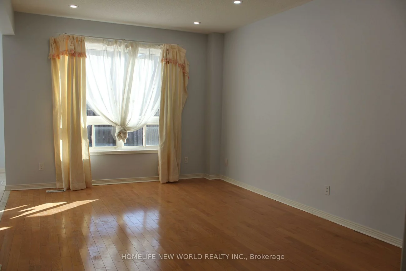 31, Barkwood, Berczy, Markham