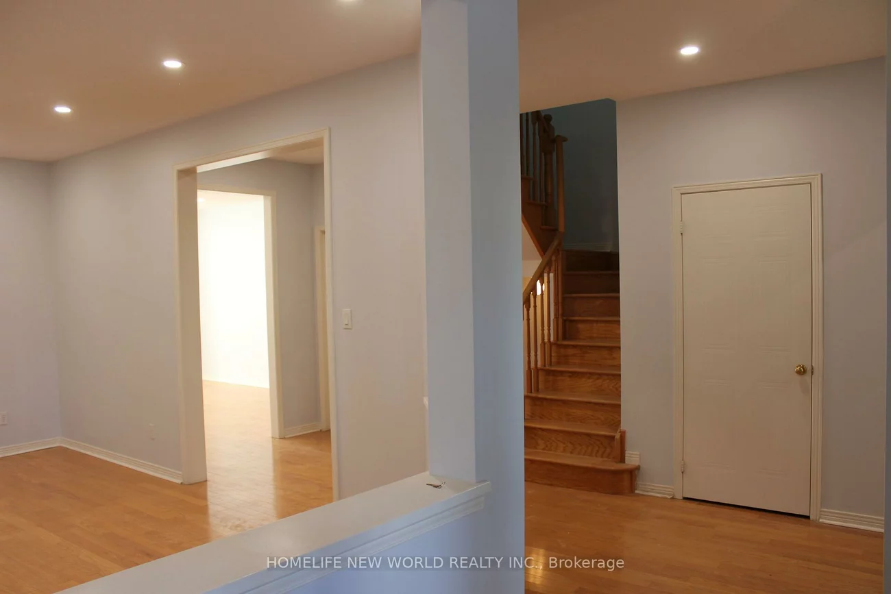 31, Barkwood, Berczy, Markham