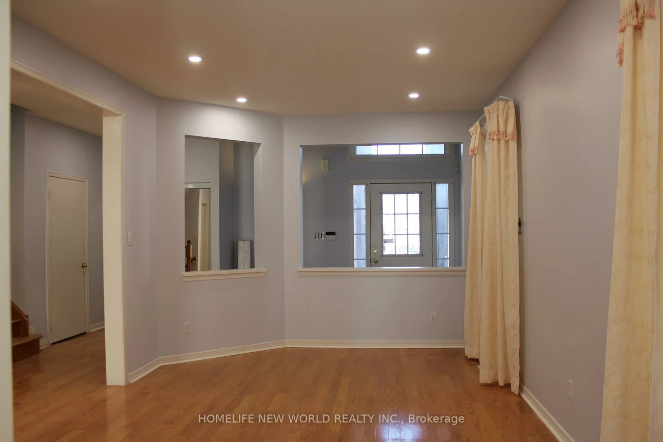 31, Barkwood, Berczy, Markham