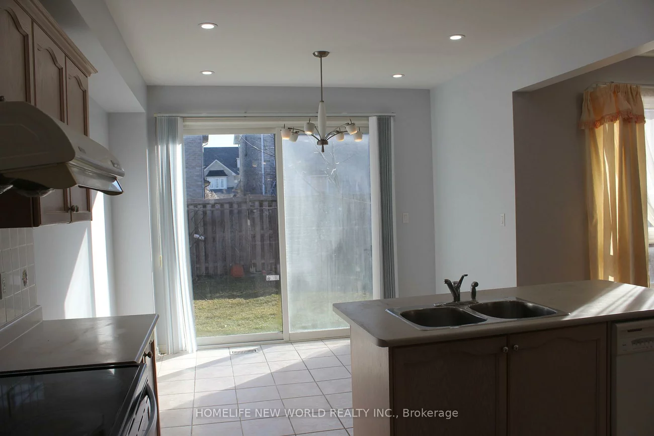 31, Barkwood, Berczy, Markham