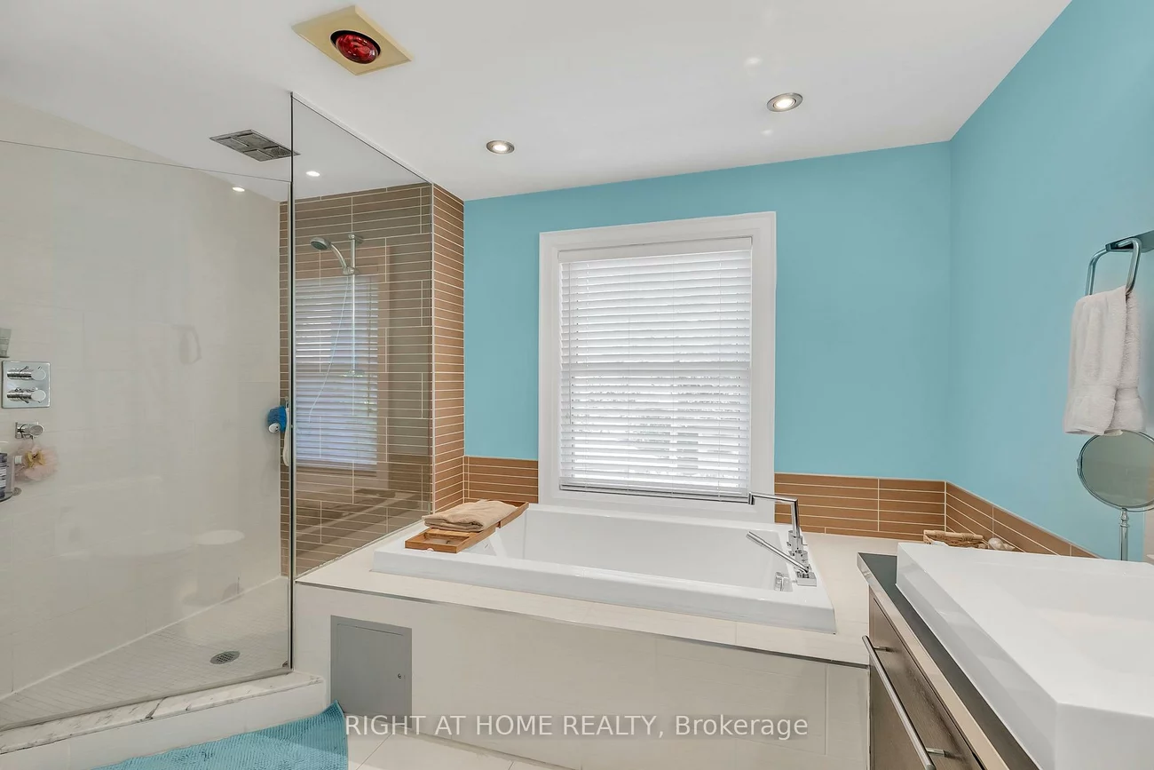 35, Brightbay, Grandview, Markham