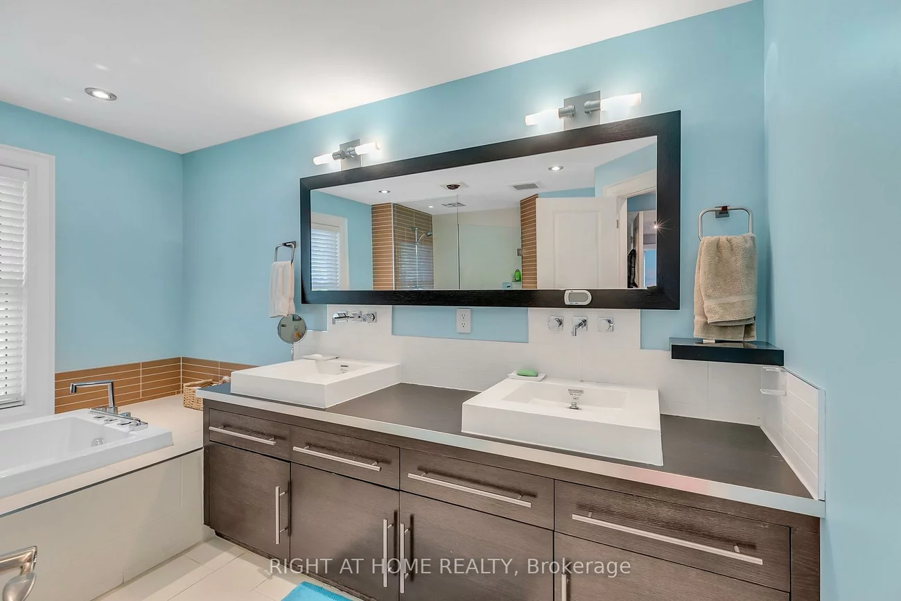 35, Brightbay, Grandview, Markham