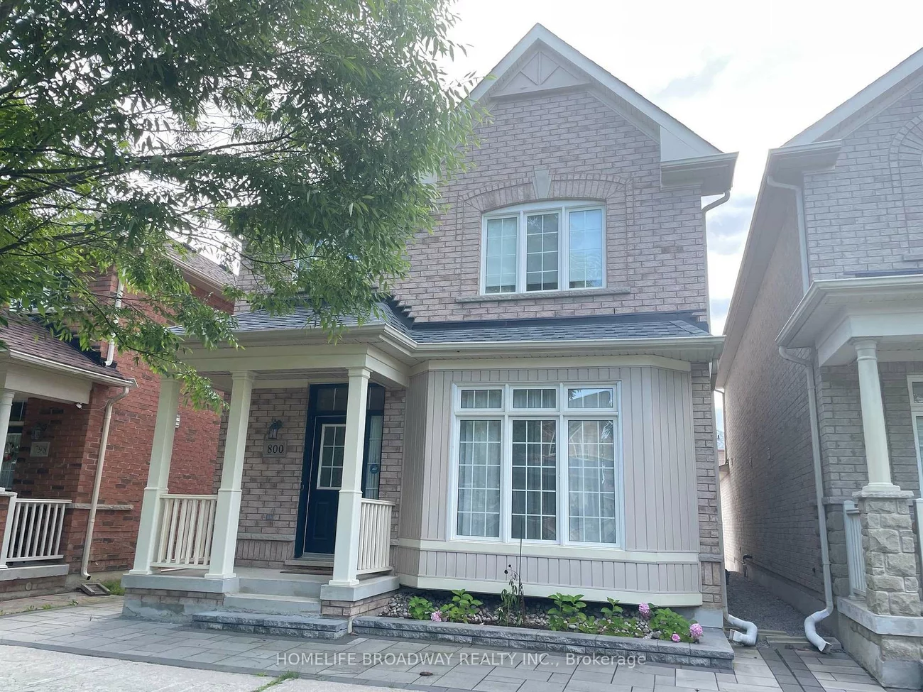 800, Cornell Rouge, Cornell, Markham