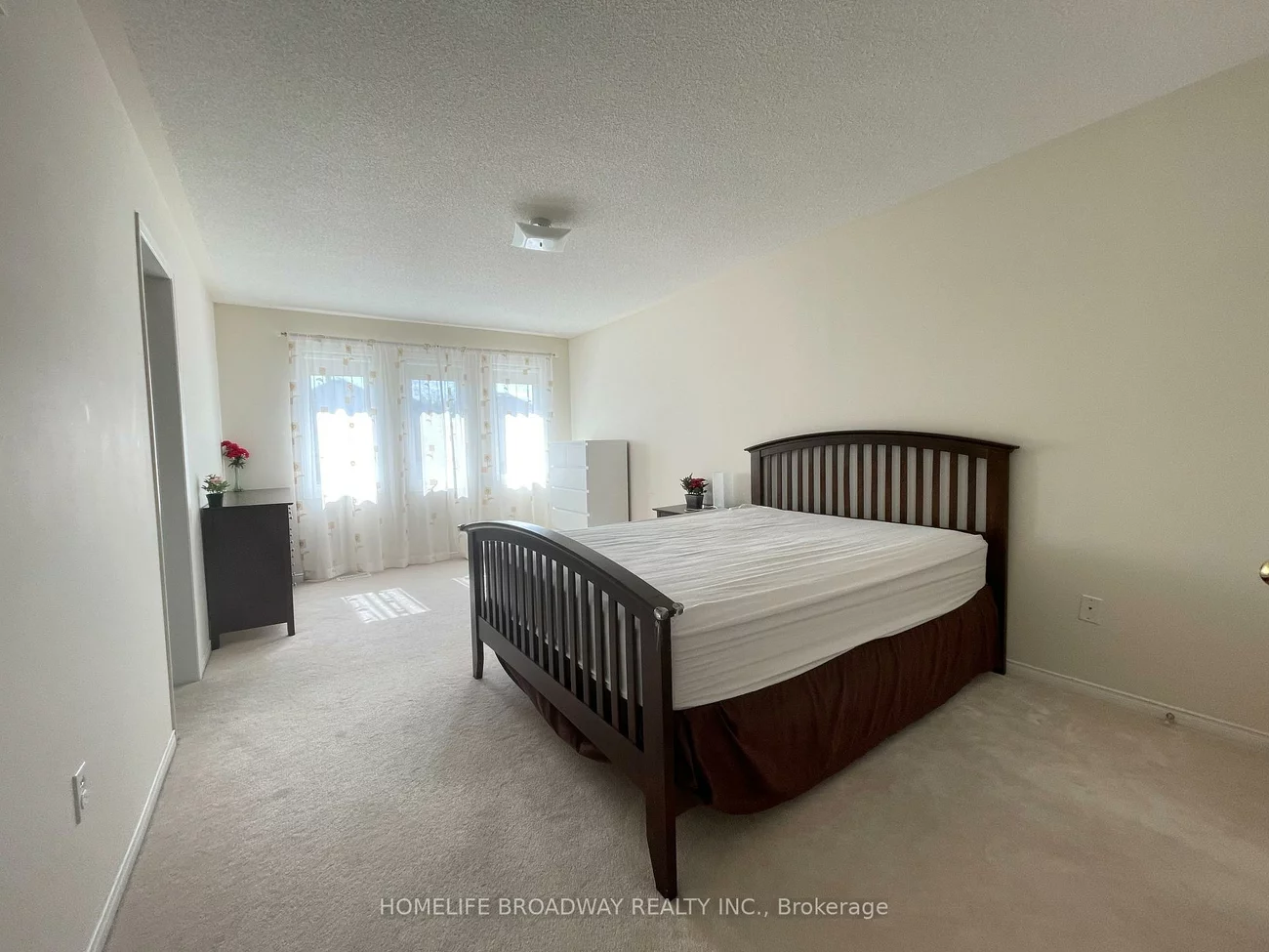 800, Cornell Rouge, Cornell, Markham